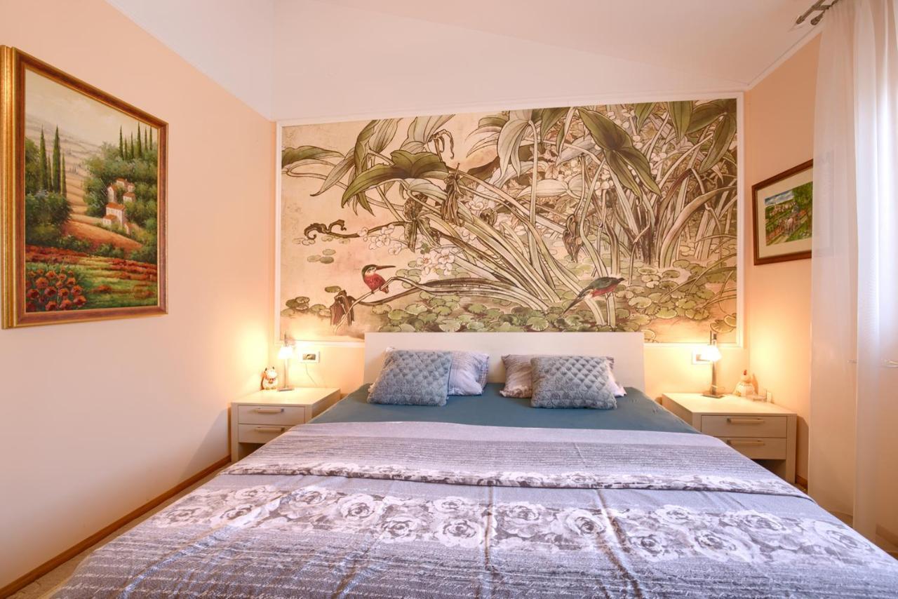 Appartamento Tomisha Pjescana Uvala Esterno foto